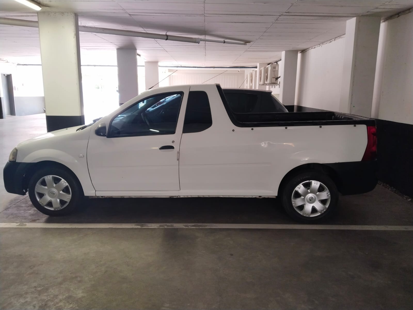 Moving Bakkie for hire in Fourways Gauteng